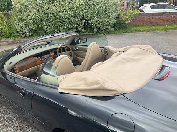 Used Jaguar XK8 1999 for sale - 75261202: Photo 10