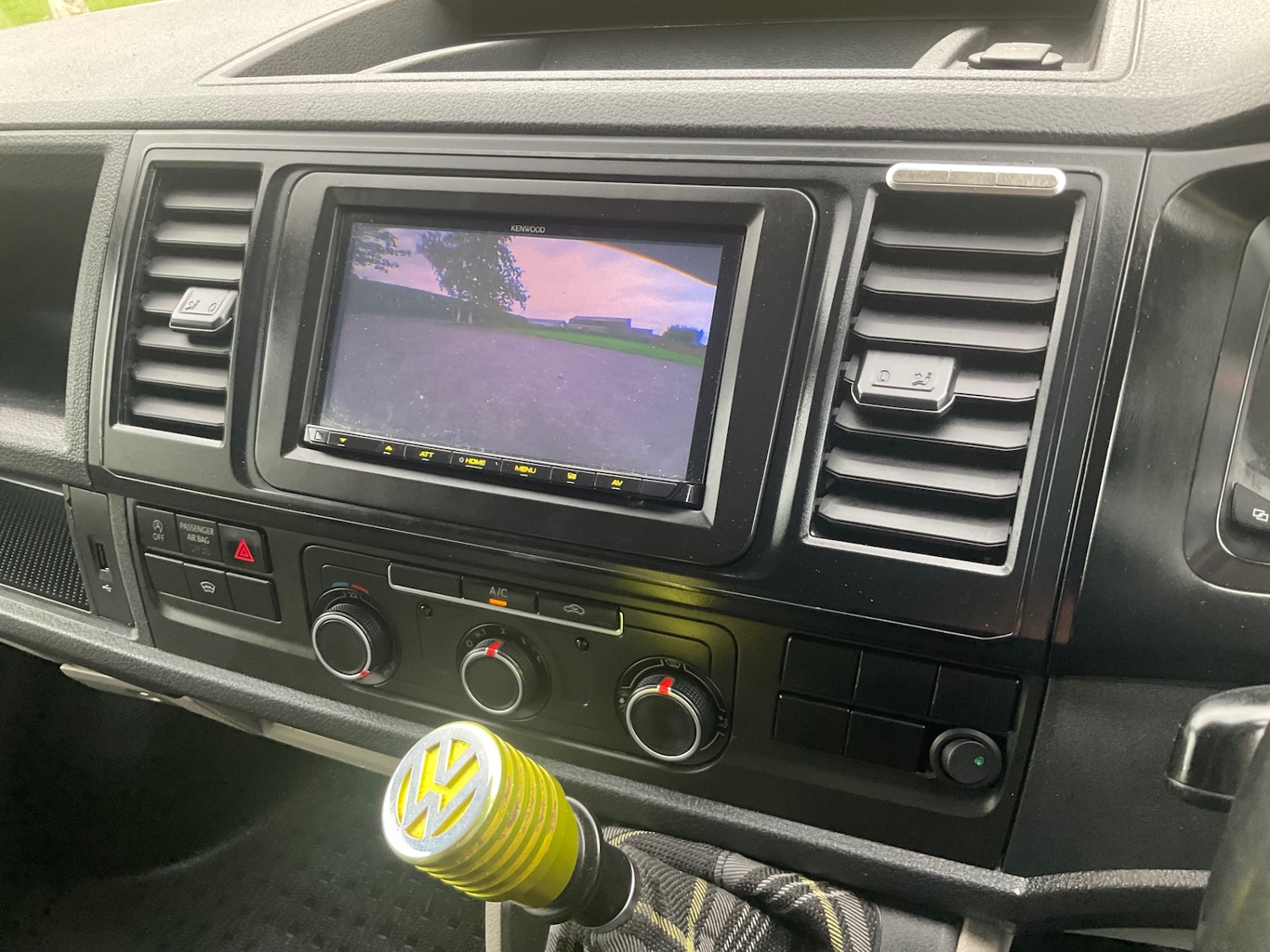 Used Volkswagen Transporter 2016 for sale - 76210901: Photo 12