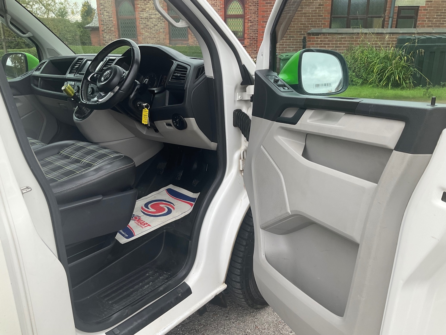 Used Volkswagen Transporter 2016 for sale - 76210901: Photo 7