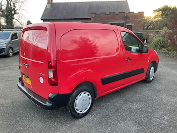 Used Peugeot Partner 2012 for sale - 76895878: Photo