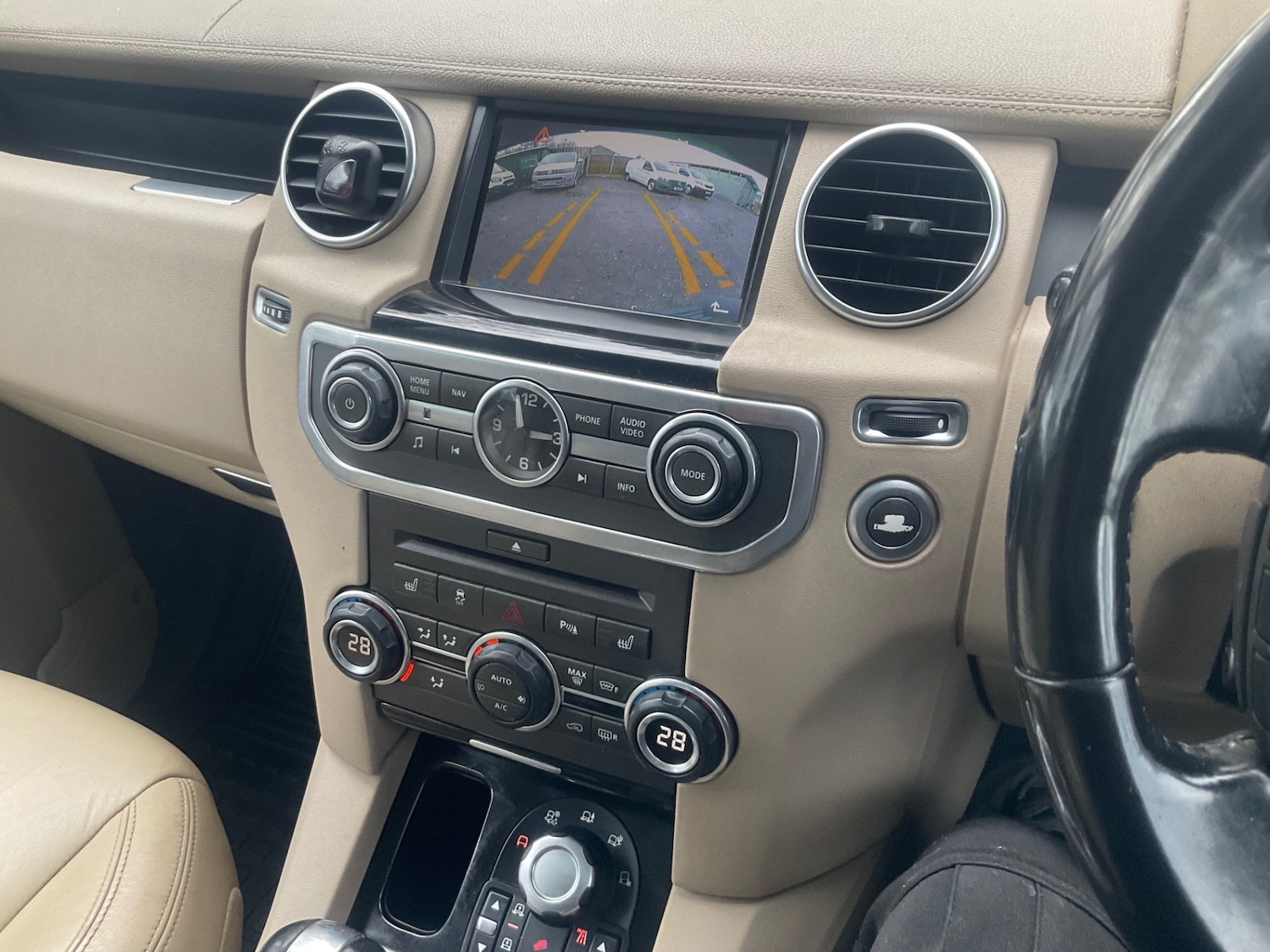 Used Land Rover Discovery 2011 for sale - 78011254: Photo 18