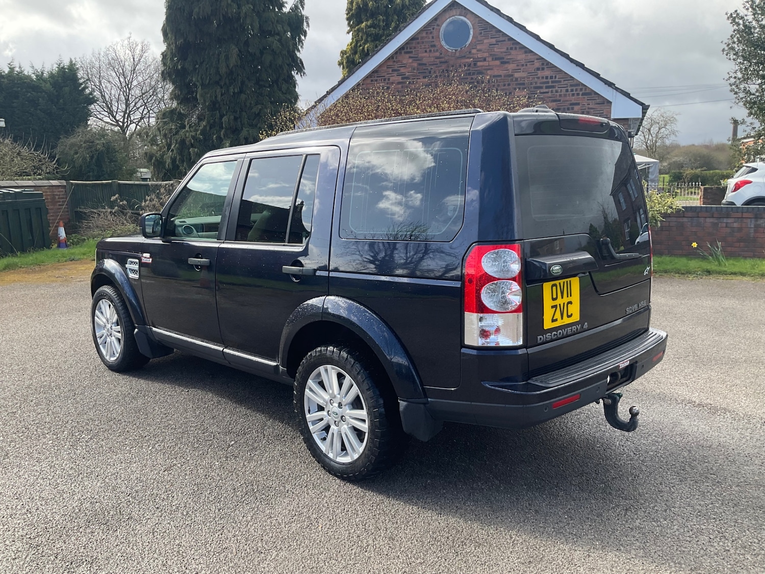 Used Land Rover Discovery 2011 for sale - 78011254: Photo 3