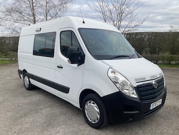 Vauxhall Movano feature image