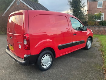 Used Peugeot Partner 2012 for sale - 76782773: Photo