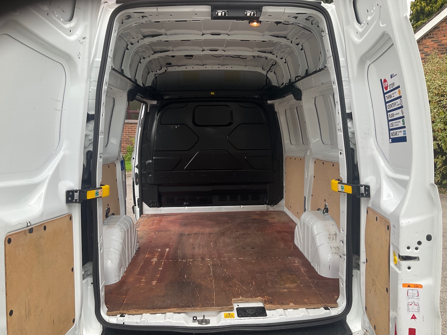 Used Ford Transit Custom 2020 for sale - 76288530: Photo 10