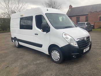 Vauxhall Movano feature image