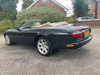 Used Jaguar XK8 1999 for sale - 76963583: Photo