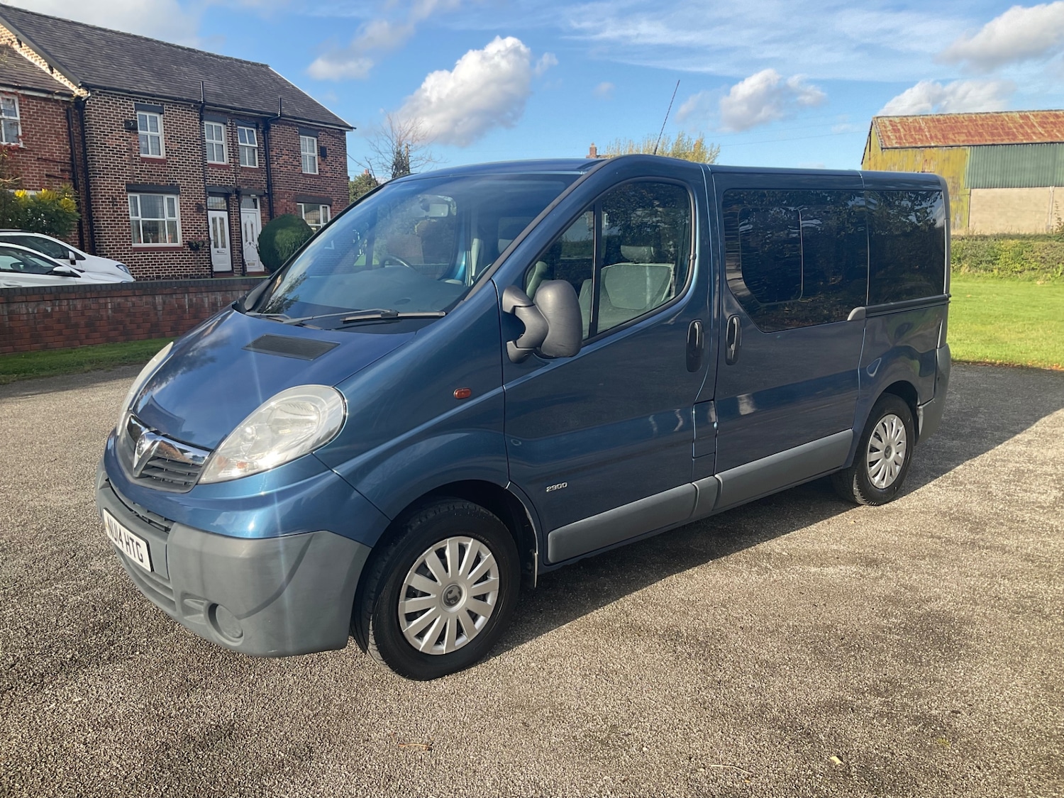 Used Vauxhall Vivaro 2014 for sale - 76403290: Photo 2