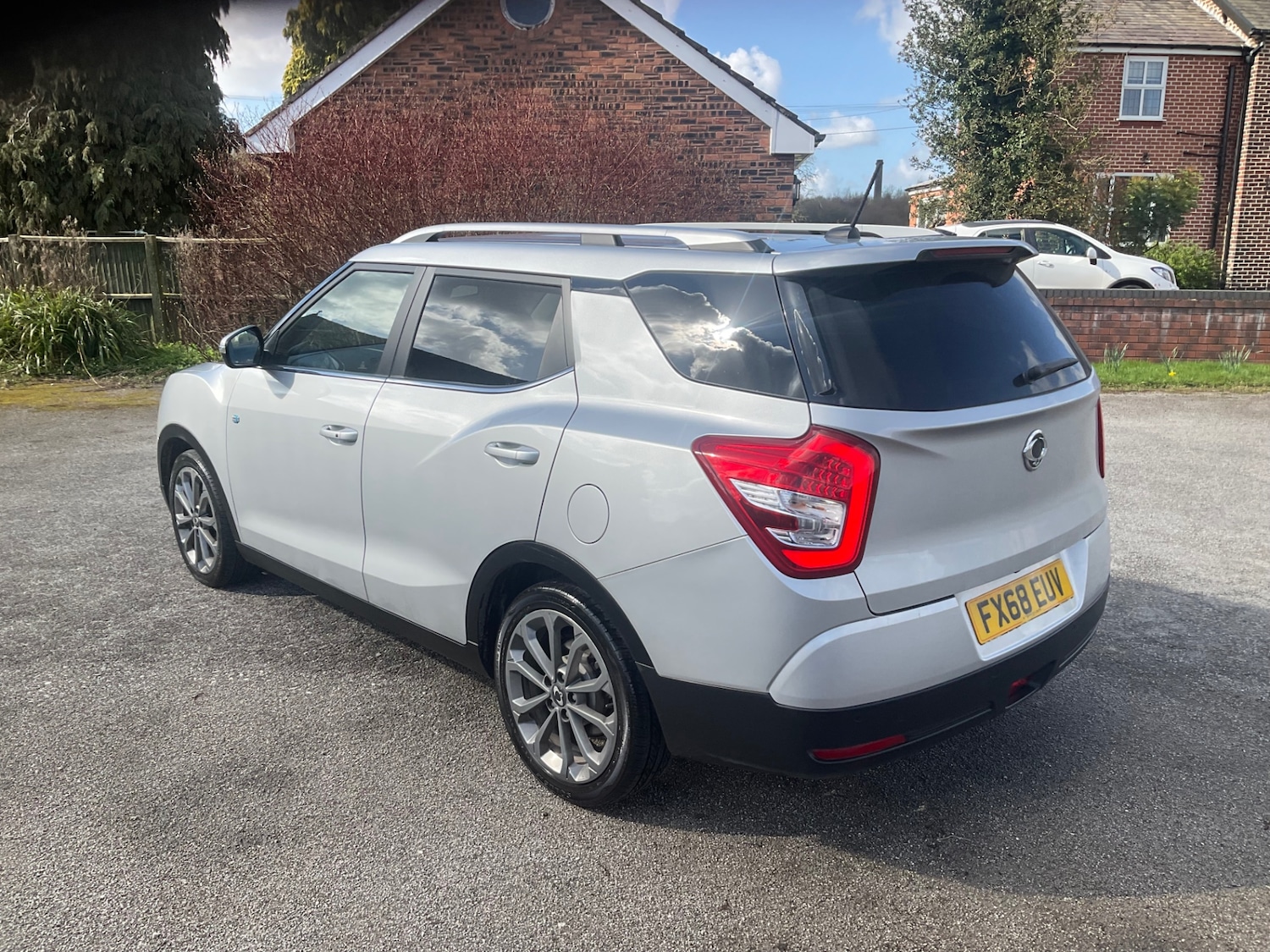 Used Ssangyong Tivoli 2019 for sale - 77889219: Photo 3
