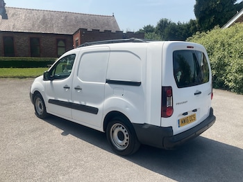 Used Peugeot Partner 2016 for sale - 79140255: Photo
