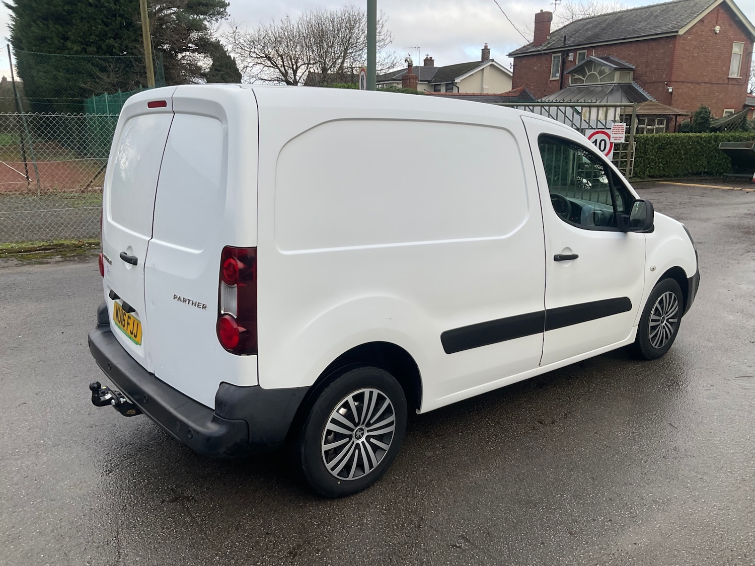 Used Peugeot Partner 2016 for sale - 77001816: Photo 4