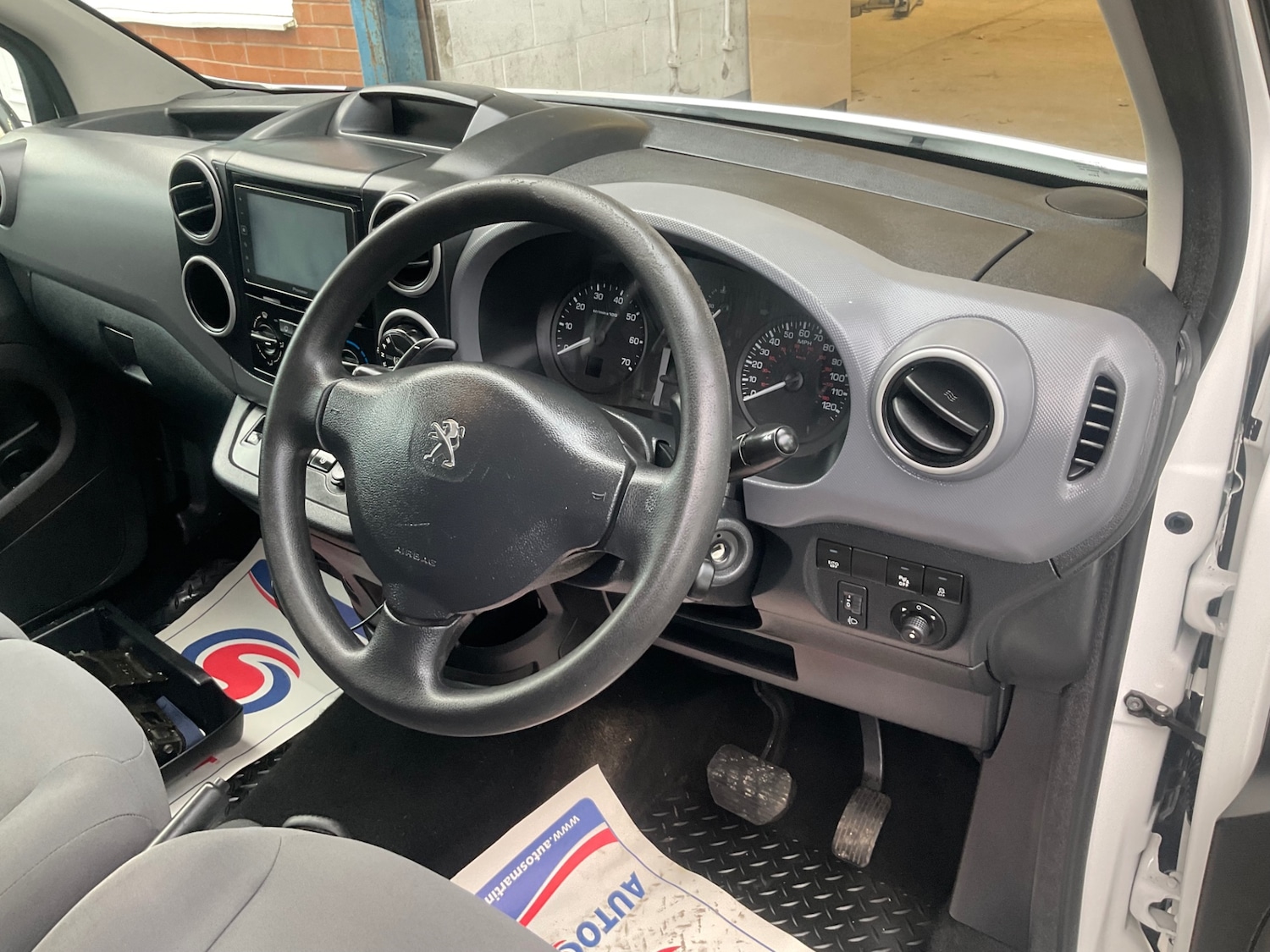 Used Peugeot Partner 2016 for sale - 77001816: Photo 5