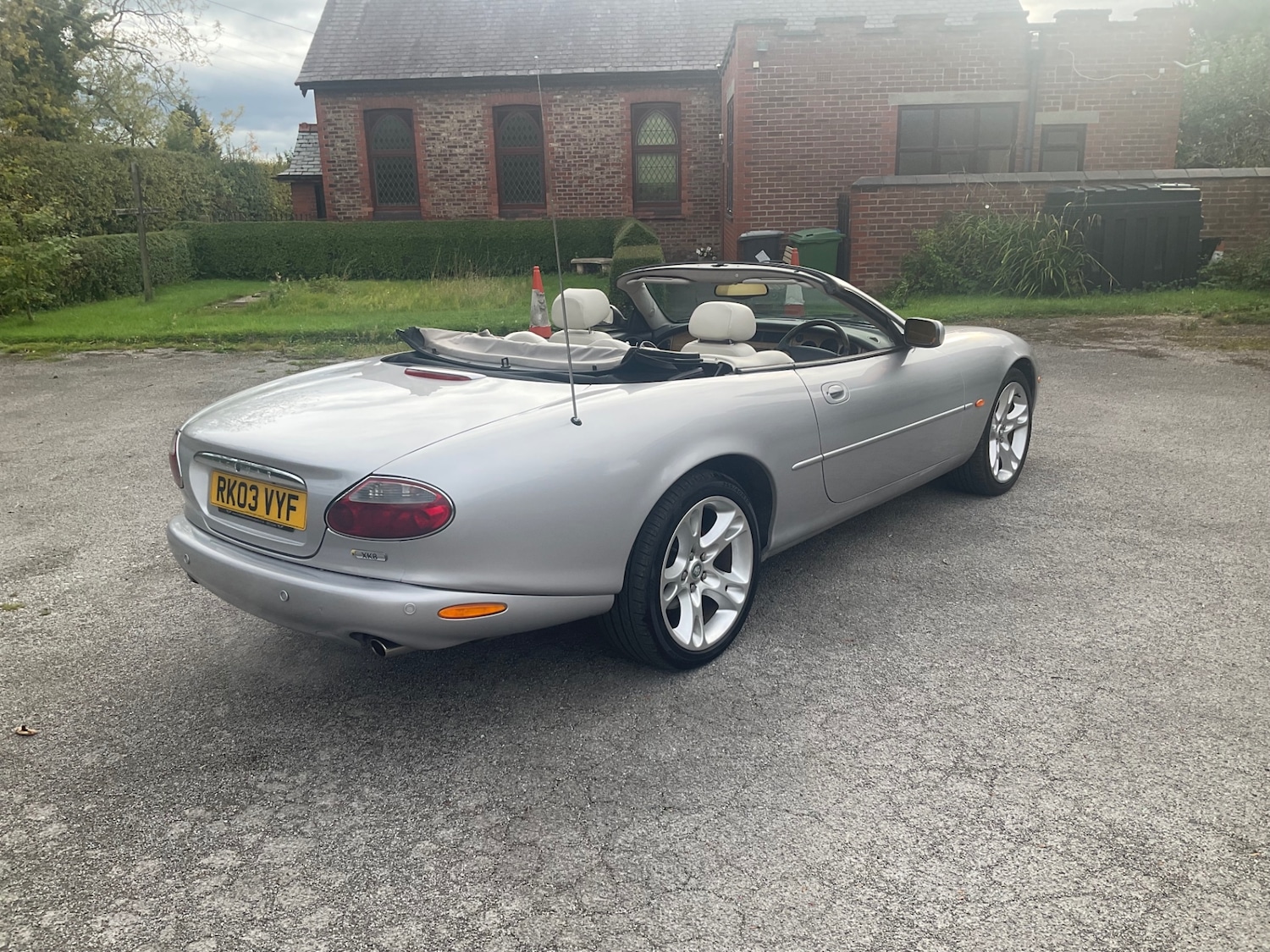 Used Jaguar XK8 2003 for sale - 76196753: Photo 4
