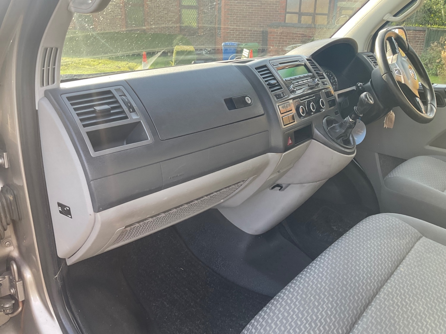 Used Volkswagen Transporter 2013 for sale - 76402223: Photo 7