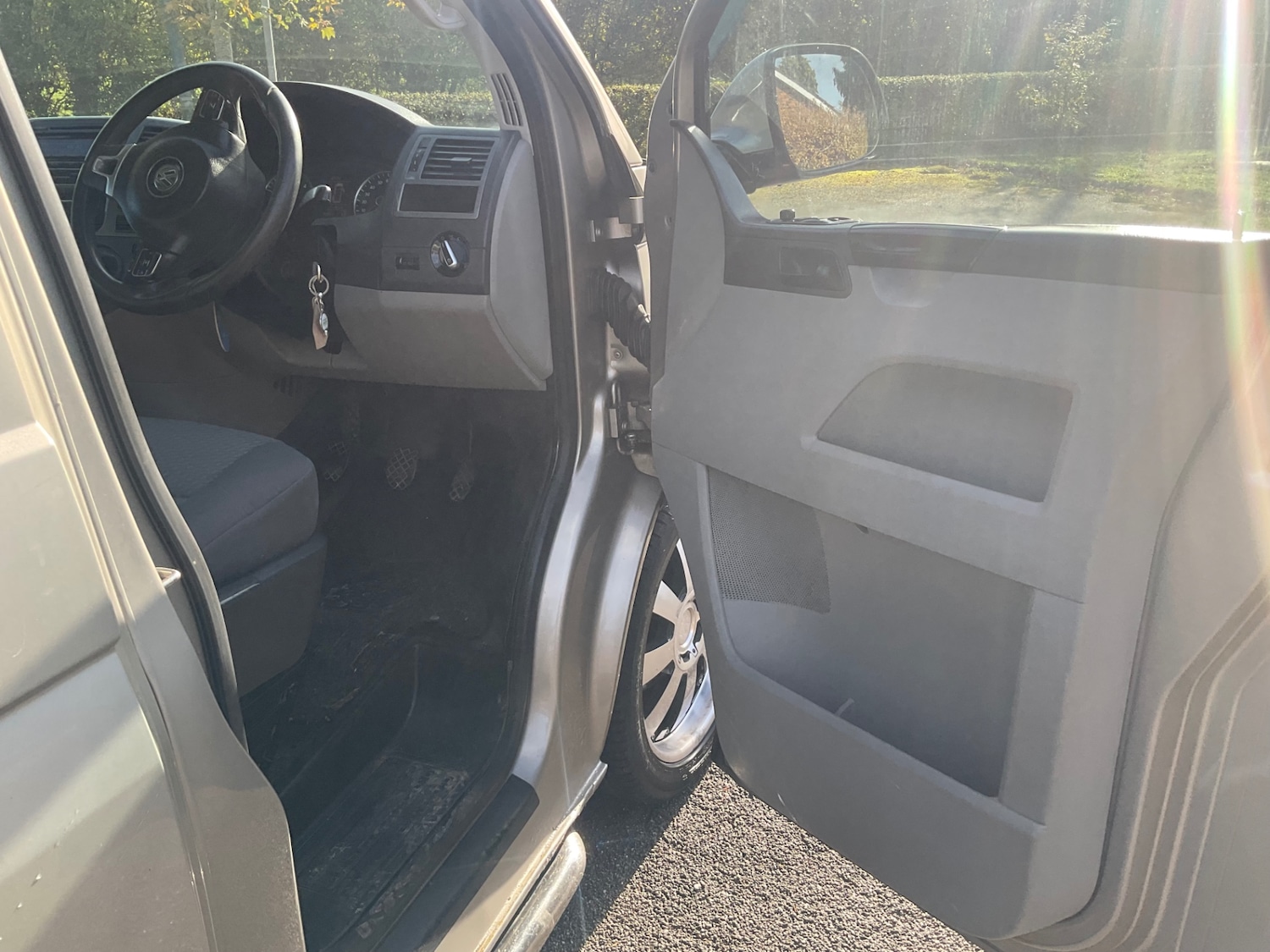 Used Volkswagen Transporter 2013 for sale - 76402223: Photo 9