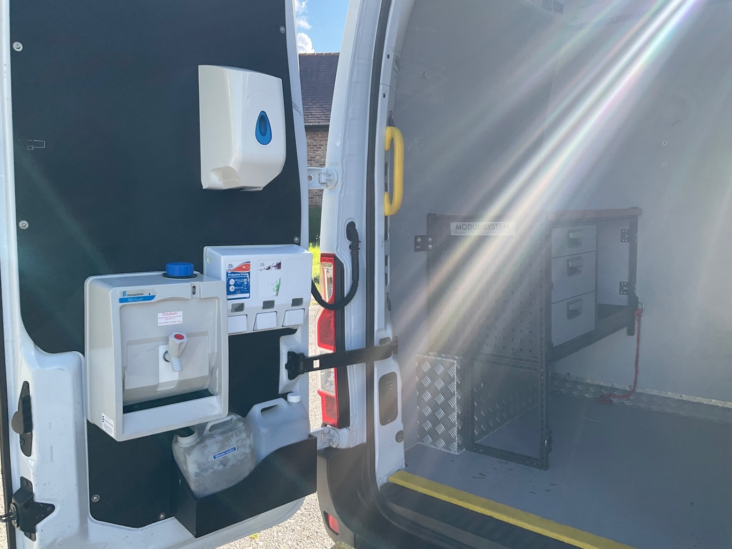Vehicle 21