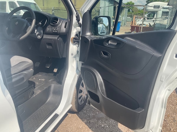 Used Renault Trafic 2019 for sale - 74676172: Photo 15