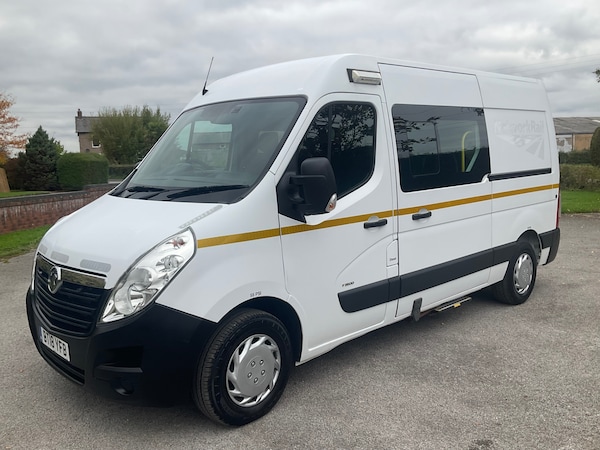 Used Vauxhall Movano 2018 for sale - 76288667: Photo 2