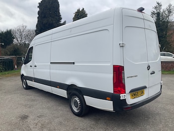 Used Mercedes-Benz Sprinter 2018 for sale - 77821970: Photo