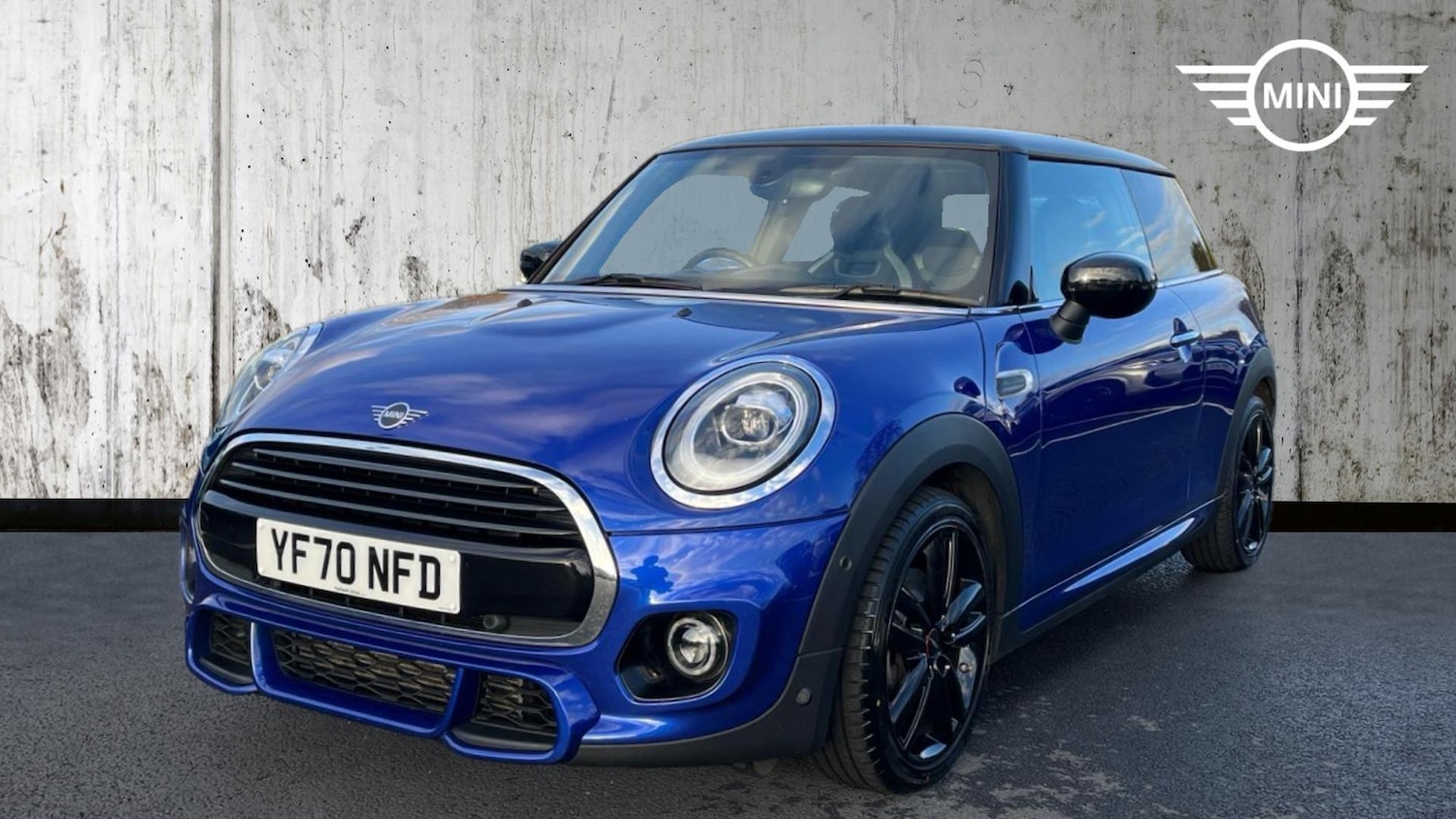 Used MINI Hatch 2020 for sale - 76760325: Photo 1