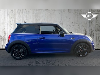 Used MINI Hatch 2020 for sale - 76760325: Photo