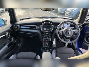 Used MINI Hatch 2020 for sale - 76760325: Photo