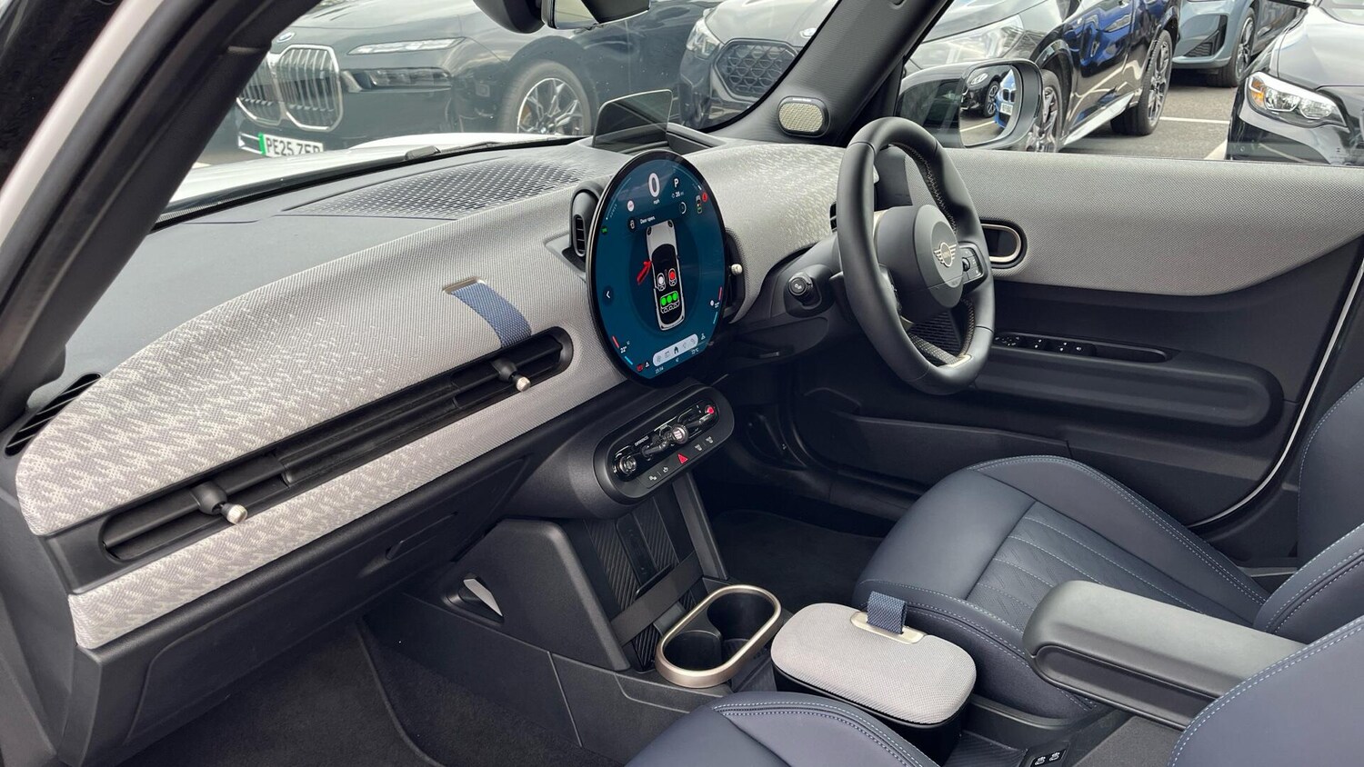 Used MINI Cooper 2025 for sale - 76760305: Photo 7