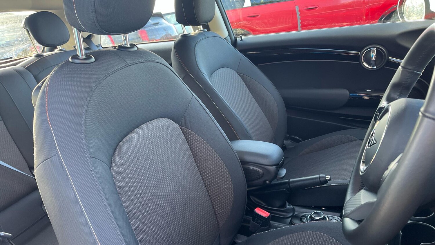 Used MINI Hatch 2023 for sale - 76760402: Photo 11