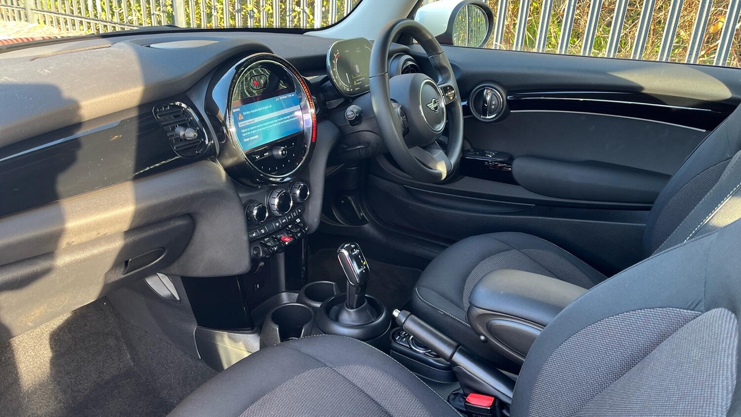 Used MINI Hatch 2023 for sale - 76760402: Photo 7