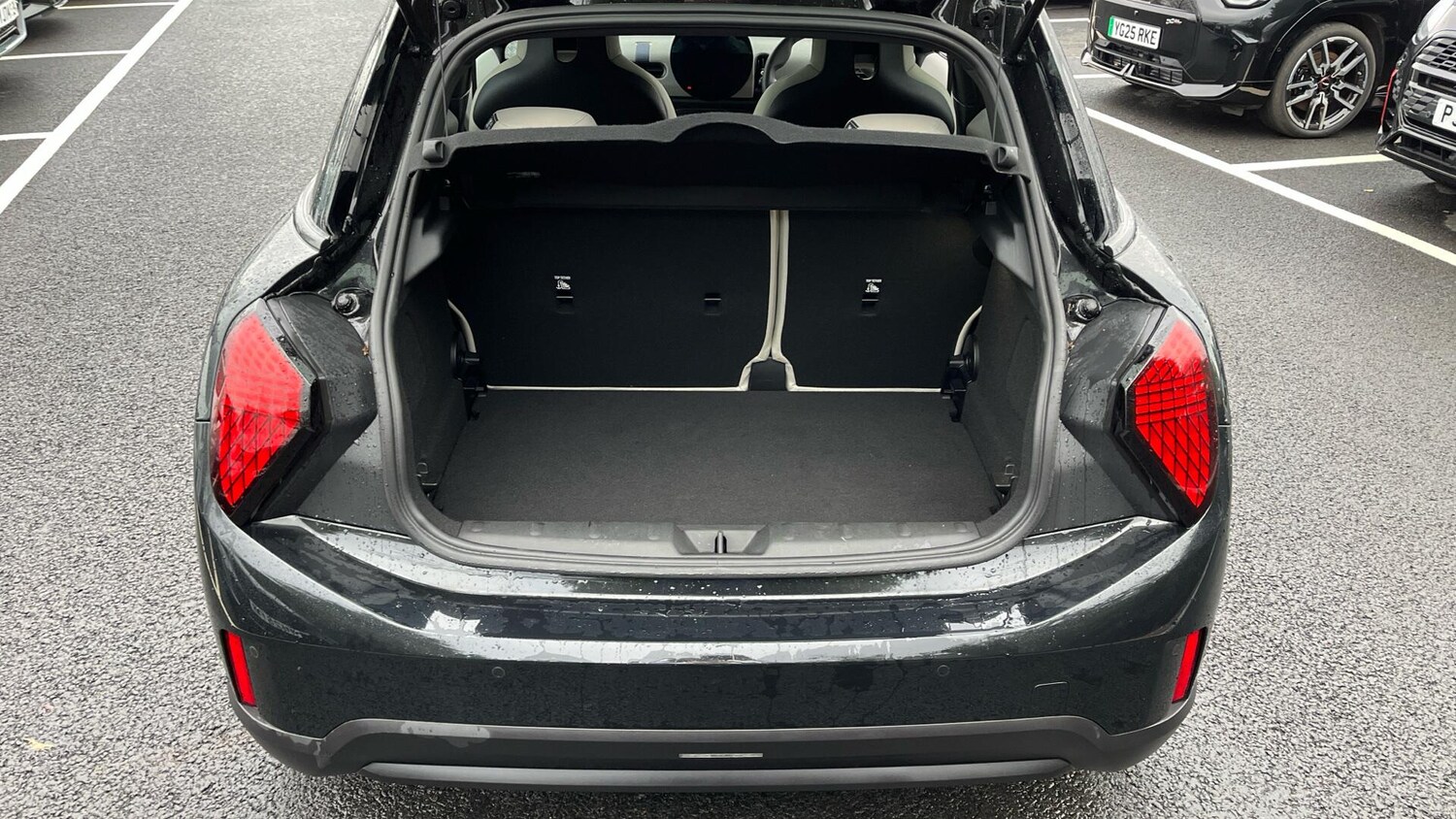 Used MINI Hatch 2025 for sale - 77016610: Photo 13