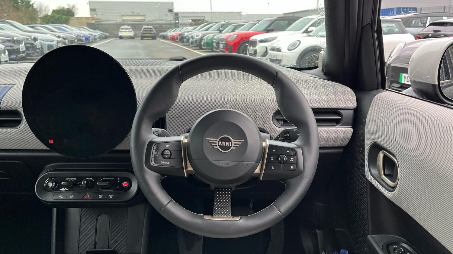 Used MINI Hatch 2025 for sale - 77016610: Photo 5