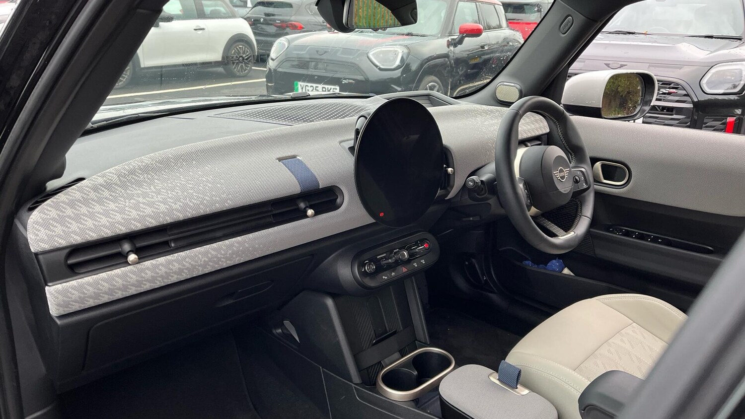 Used MINI Hatch 2025 for sale - 77016610: Photo 7