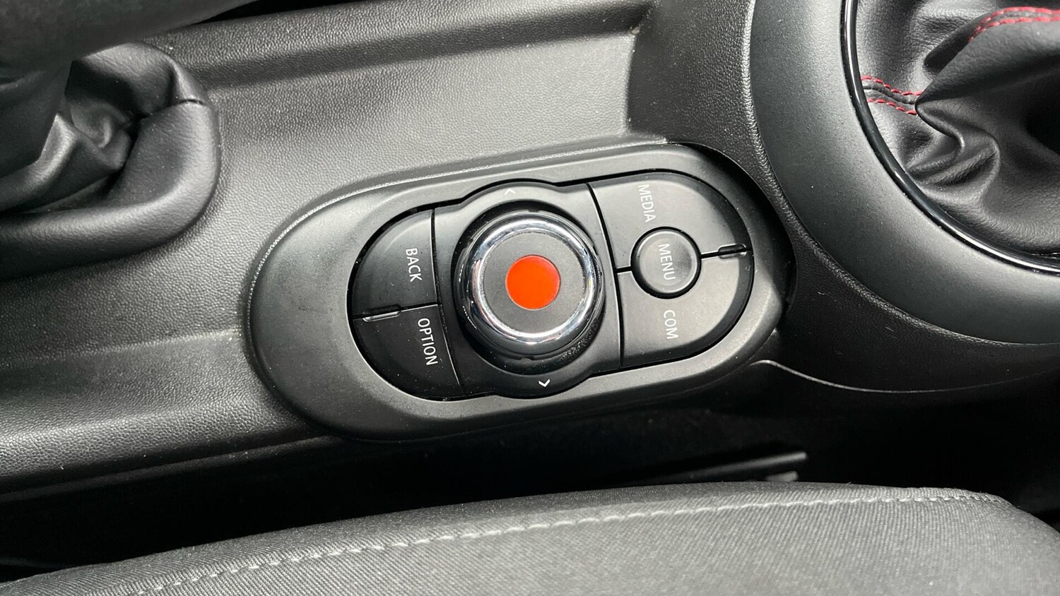 Used MINI Hatch 2019 for sale - 77626000: Photo 19