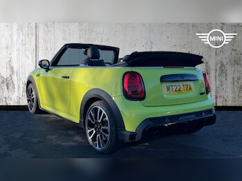 Used MINI Convertible 2022 for sale - 76760391: Photo