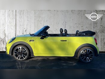 Used MINI Convertible 2022 for sale - 76760391: Photo