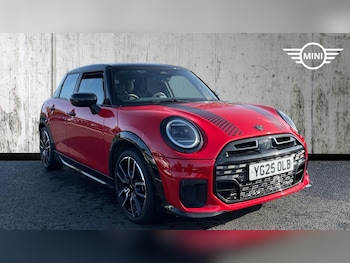 Used MINI Cooper 2025 for sale - 76760384: Photo