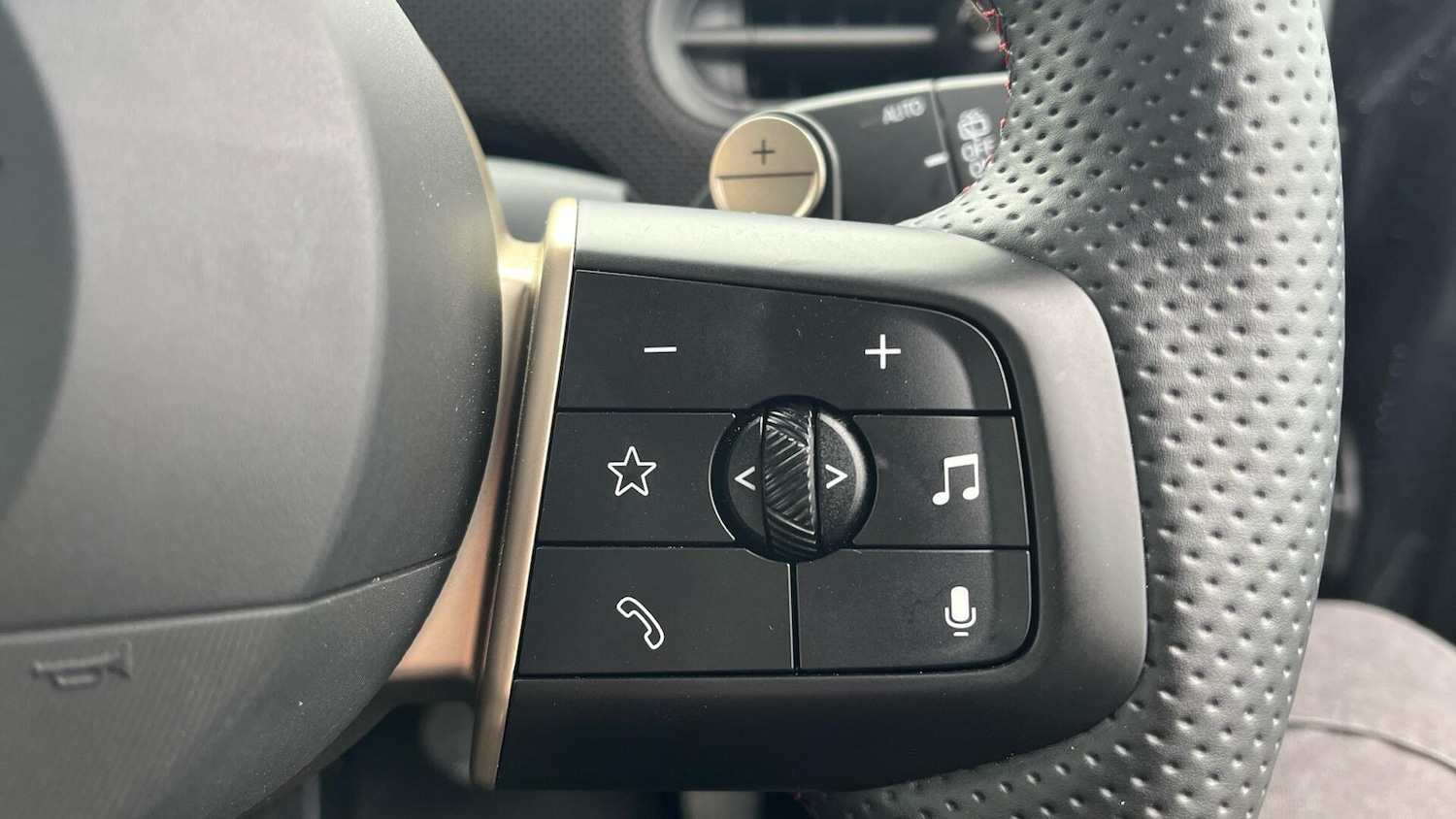 Used MINI Hatch 2025 for sale - 76760349: Photo 18