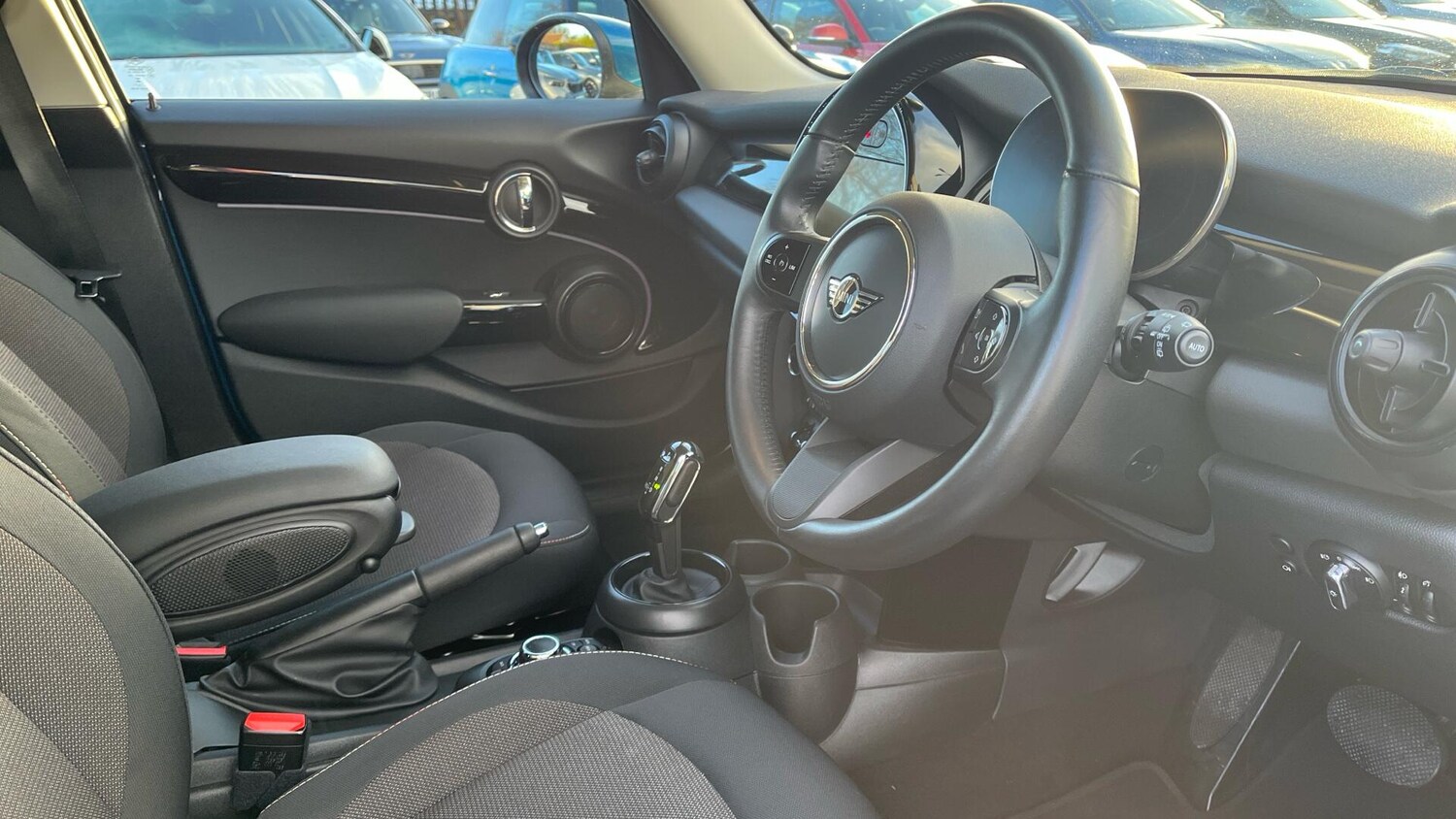 Used MINI Hatch 2023 for sale - 76760348: Photo 11