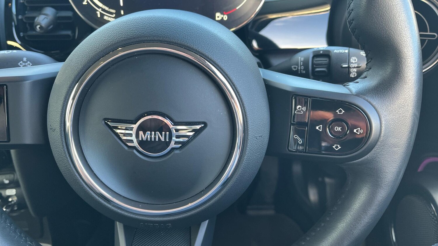 Used MINI Hatch 2023 for sale - 76760348: Photo 18