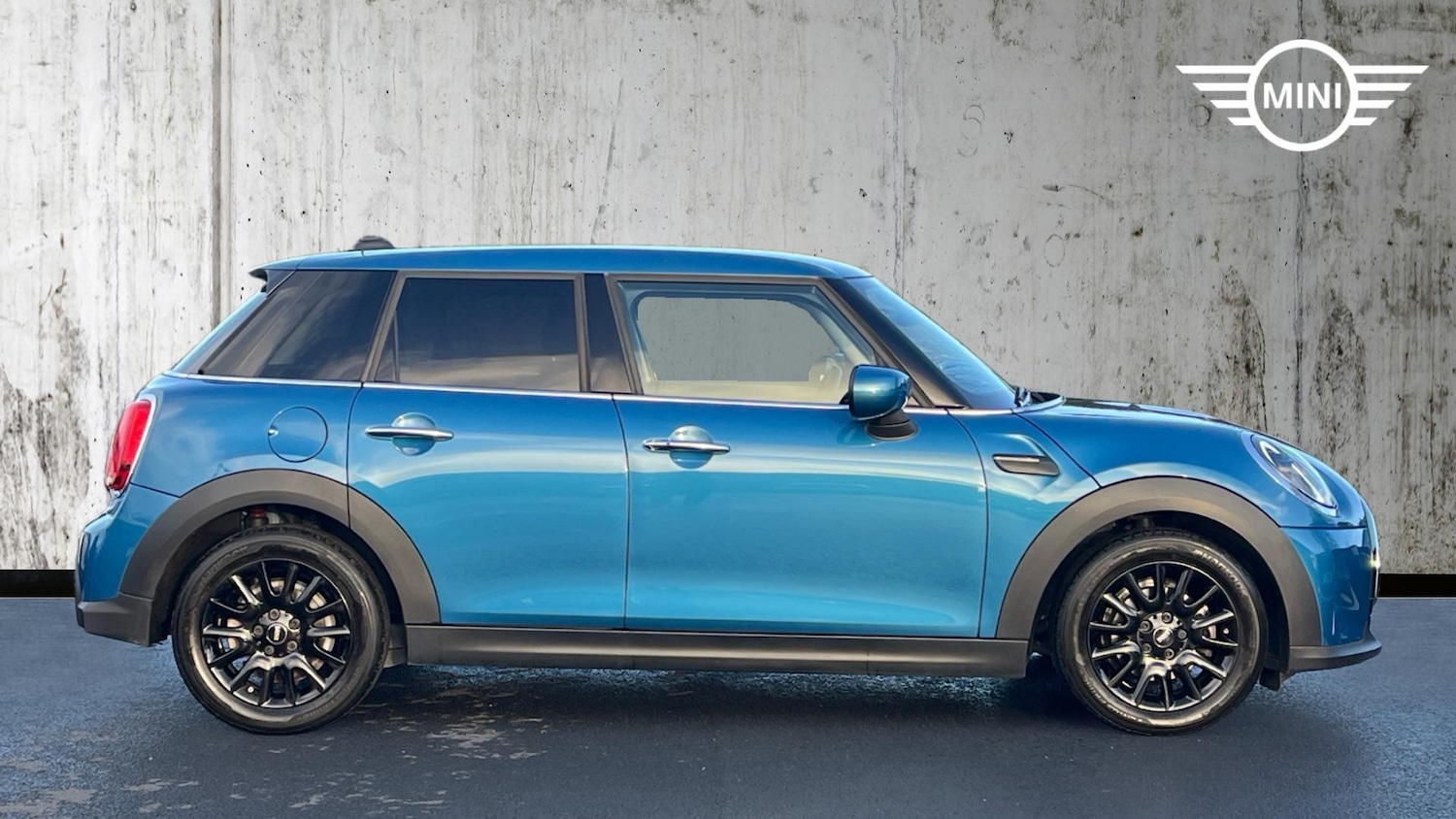 Used MINI Hatch 2023 for sale - 76760348: Photo 3