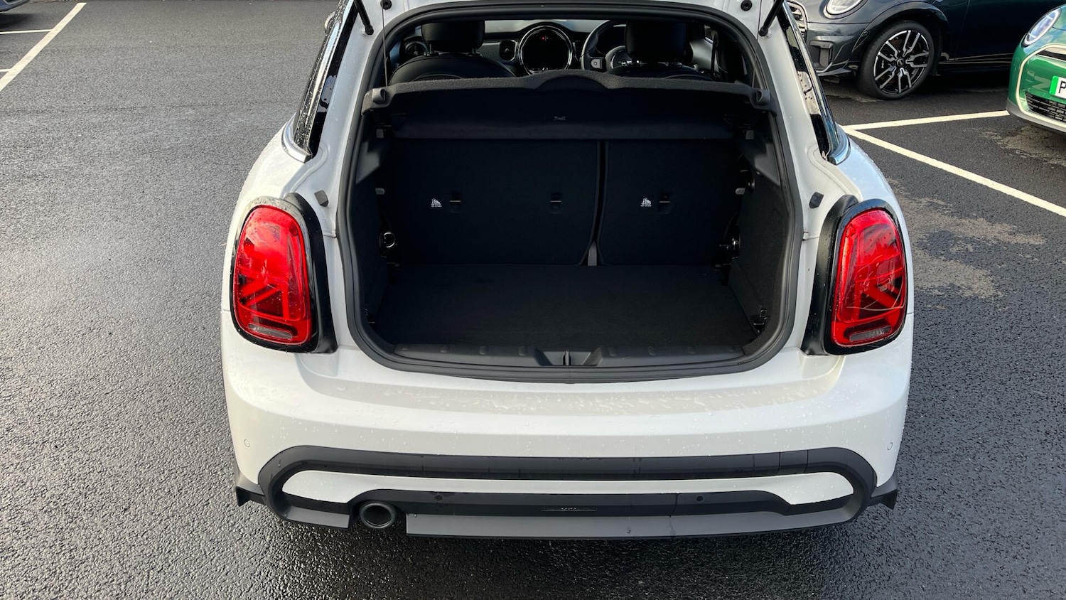 Used MINI Hatch 2023 for sale - 76802207: Photo 13