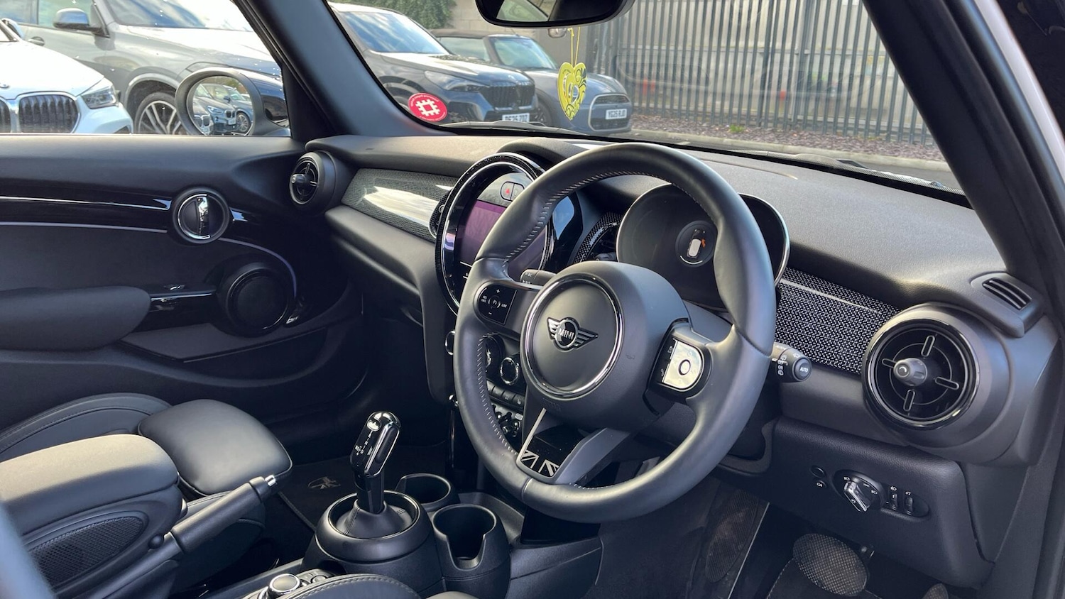 Used MINI Hatch 2023 for sale - 76802207: Photo 6