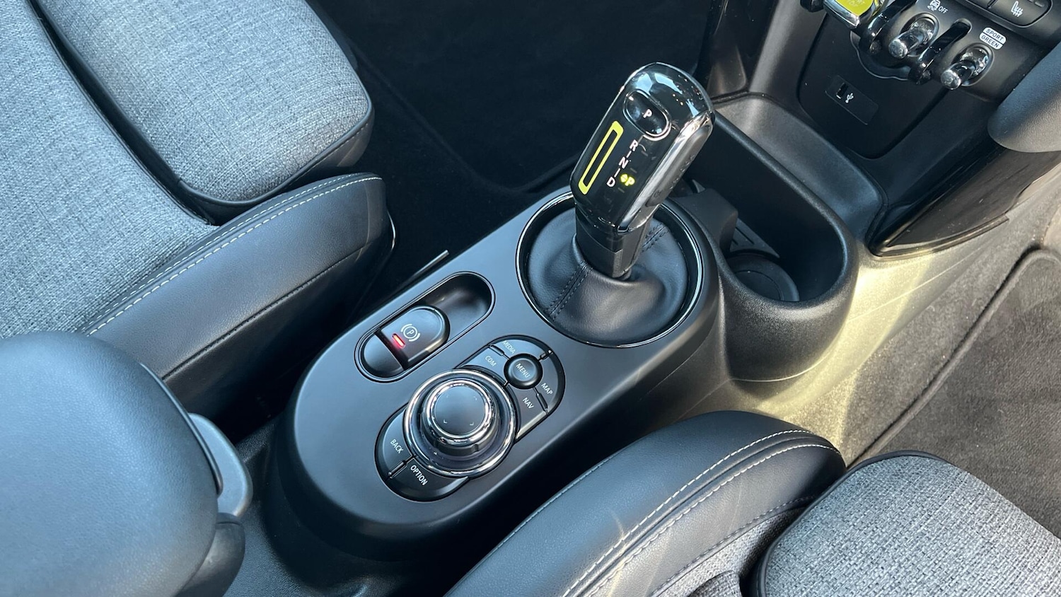 Used MINI Hatch 2022 for sale - 77119974: Photo 10