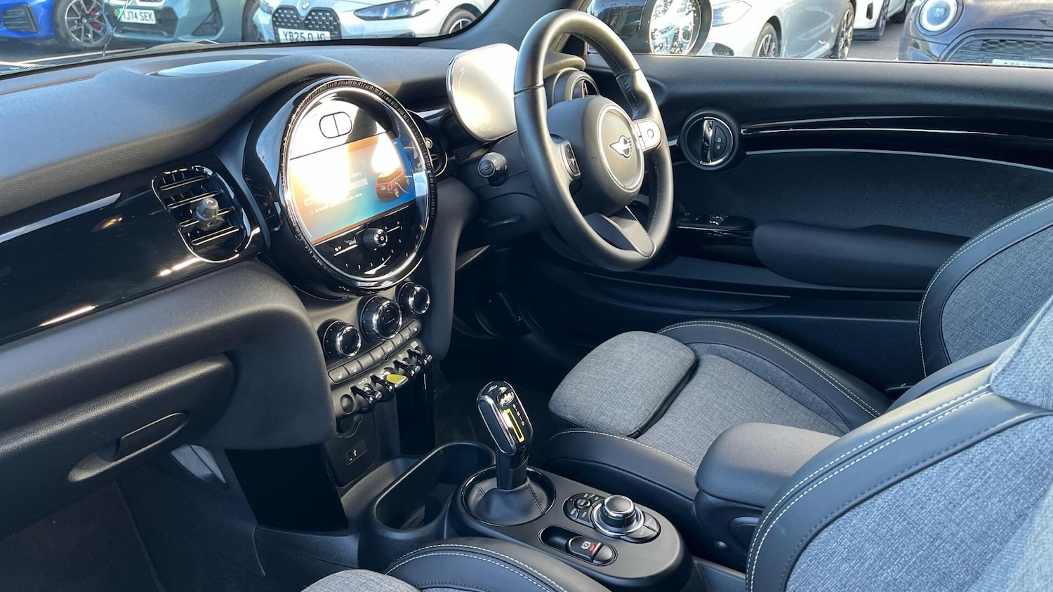 Used MINI Hatch 2022 for sale - 77119974: Photo 7