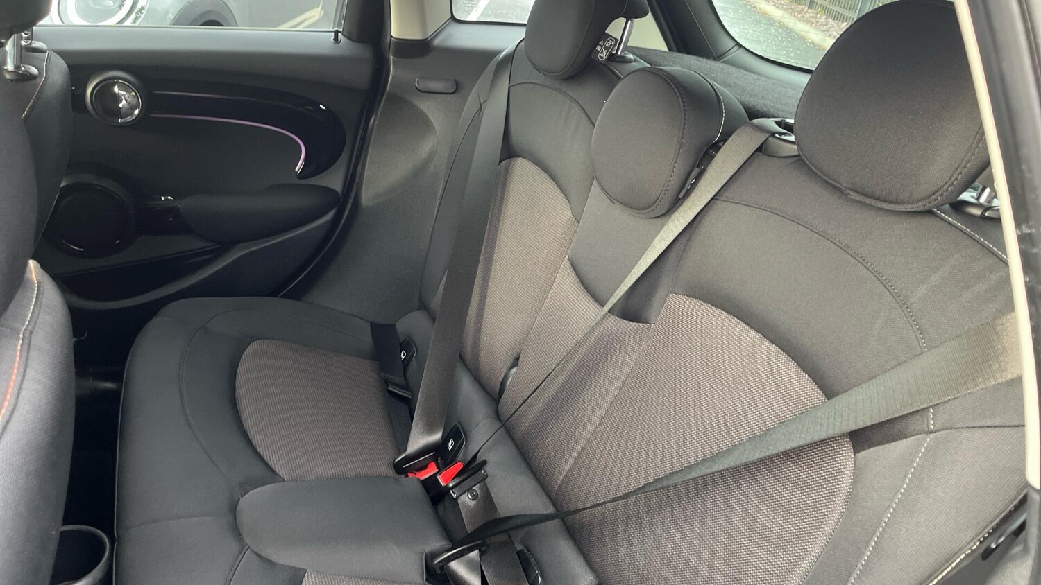 Used MINI Hatch 2022 for sale - 77001143: Photo 12