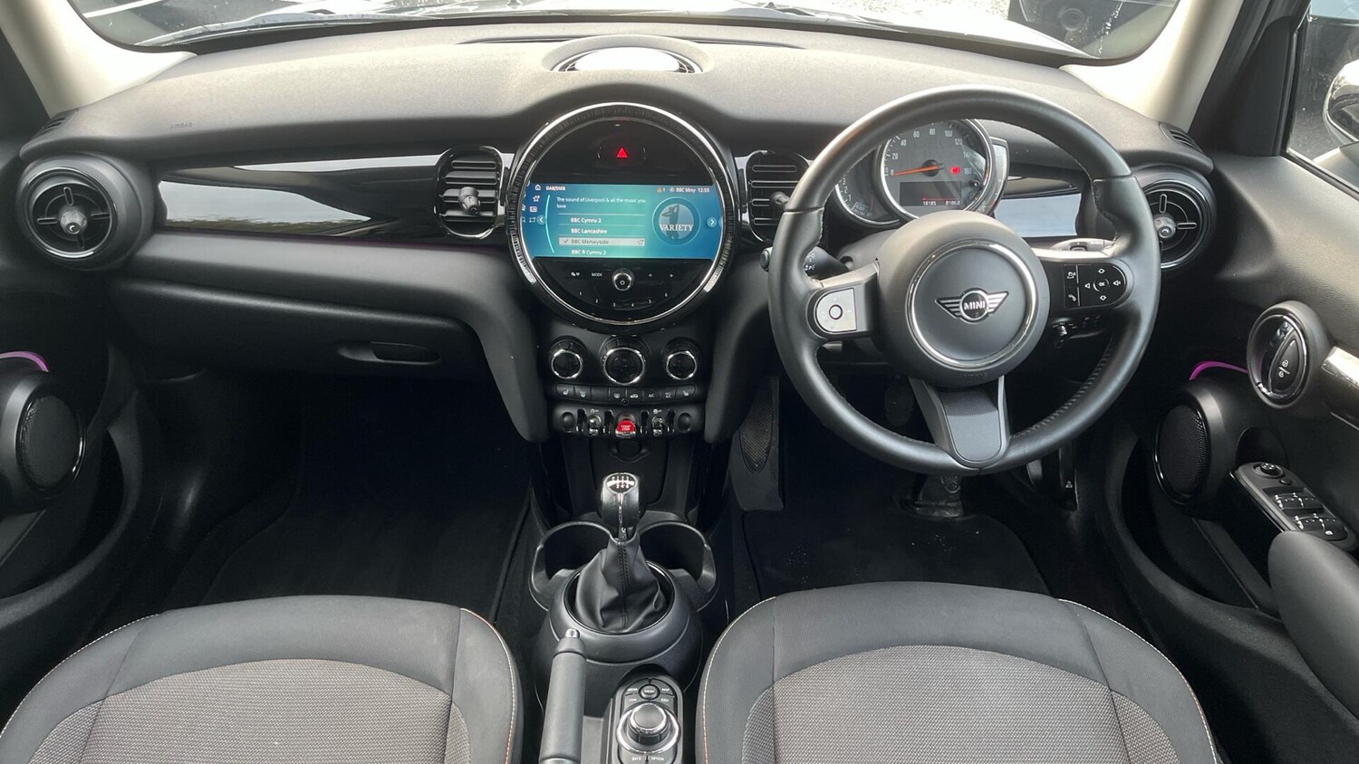 Used MINI Hatch 2022 for sale - 77001143: Photo 4