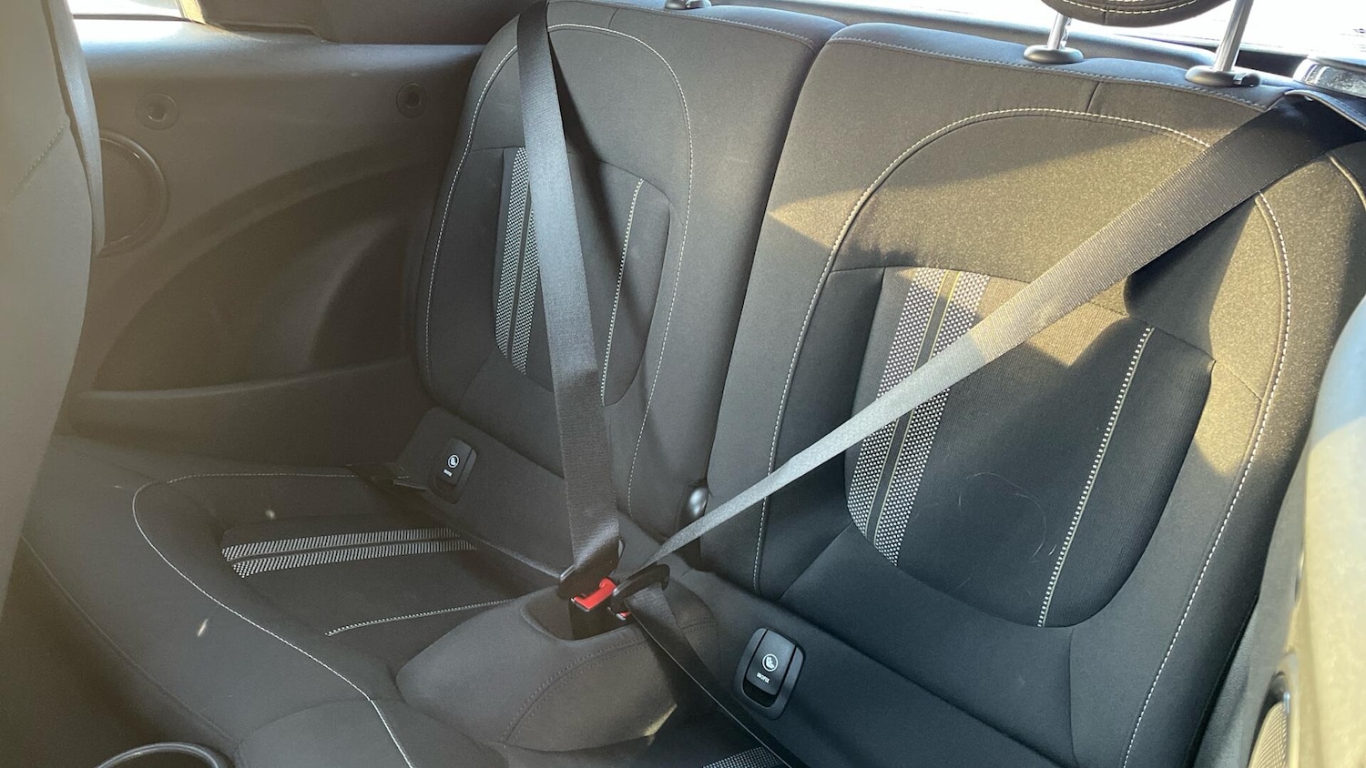 Used MINI Convertible 2023 for sale - 77074402: Photo 12