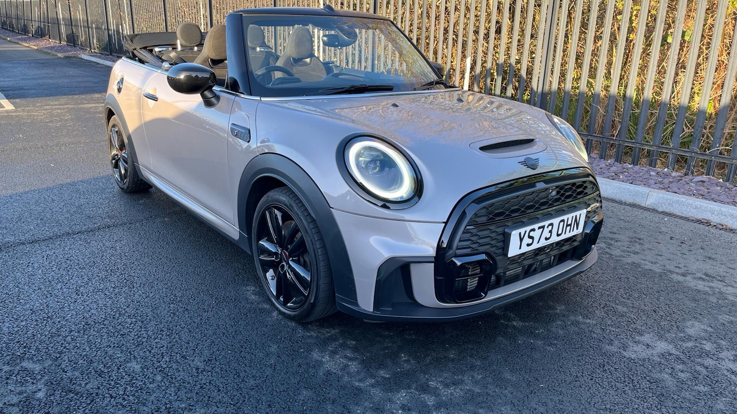 Used MINI Convertible 2023 for sale - 77074402: Photo 23