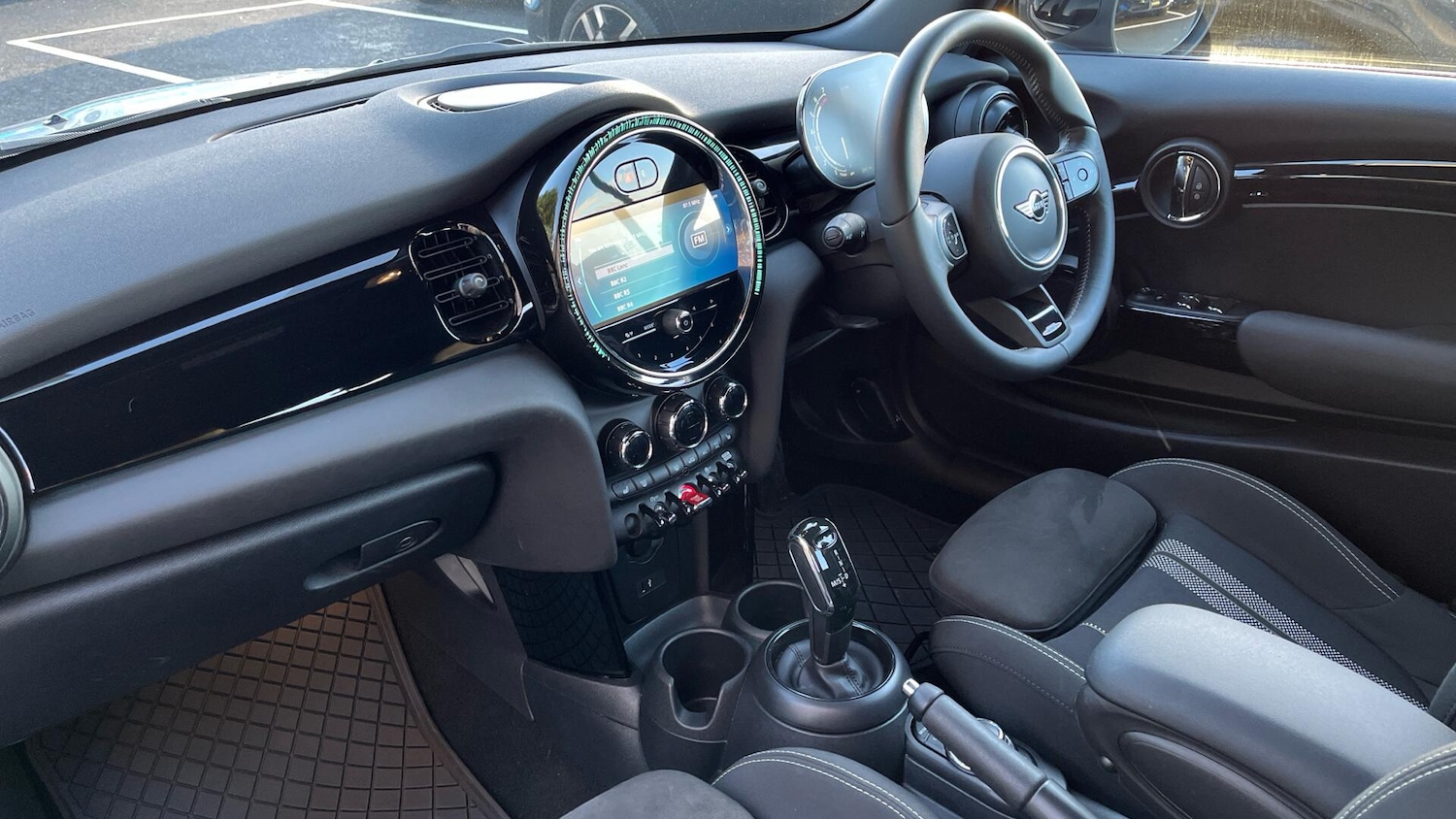 Used MINI Convertible 2023 for sale - 77074402: Photo 7