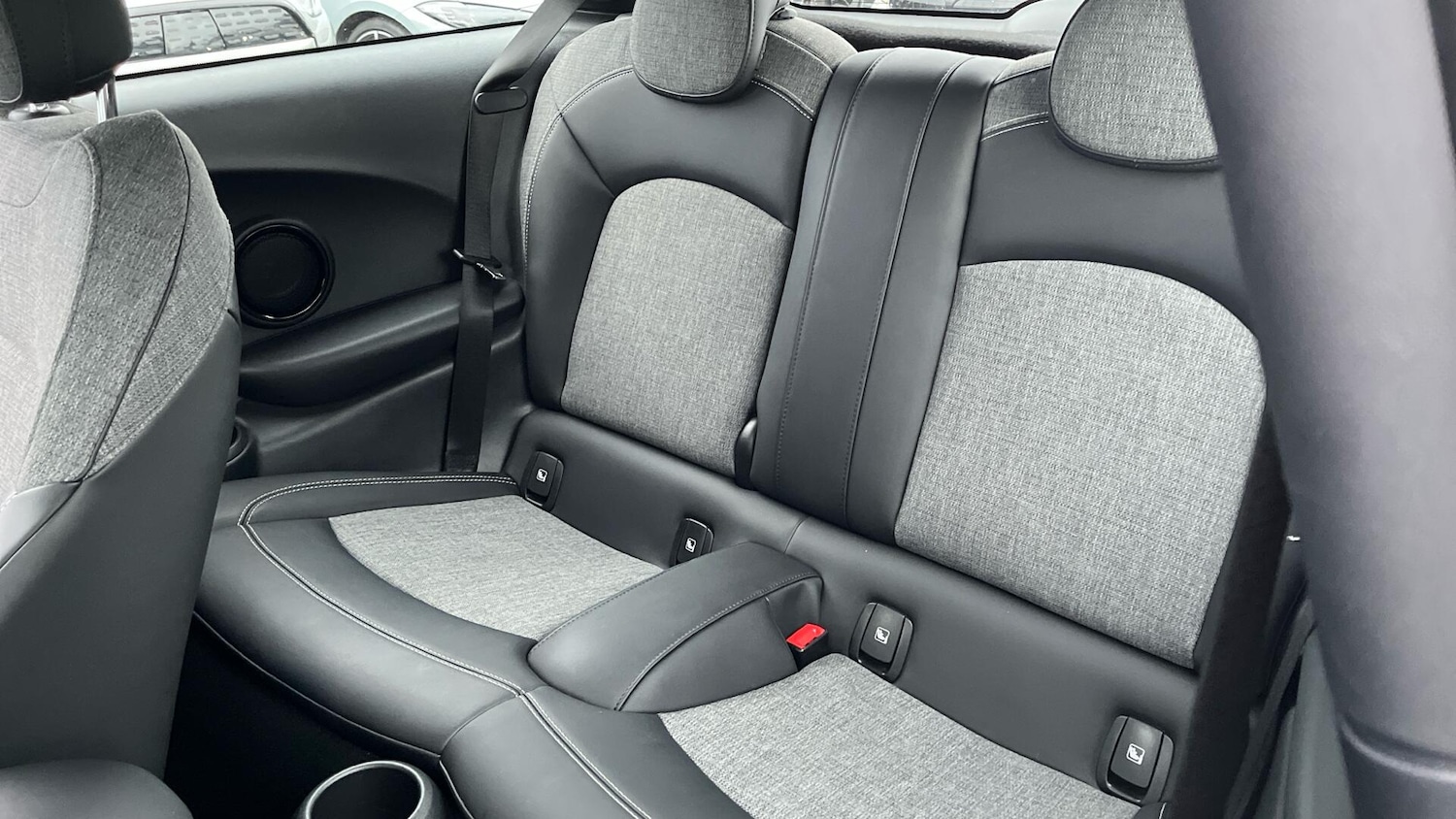 Used MINI Hatch 2022 for sale - 76760387: Photo 12